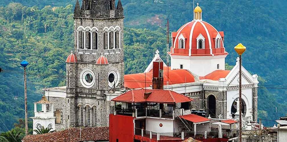 iglesia de cuetzalan